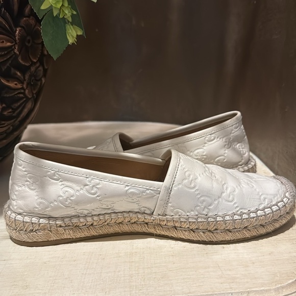 Gucci - Picture 7 of 12